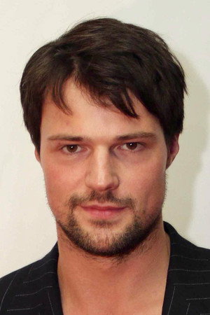 Данила Козловский profil kép