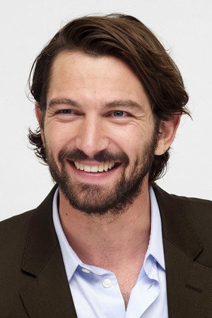 Michiel Huisman profil kép