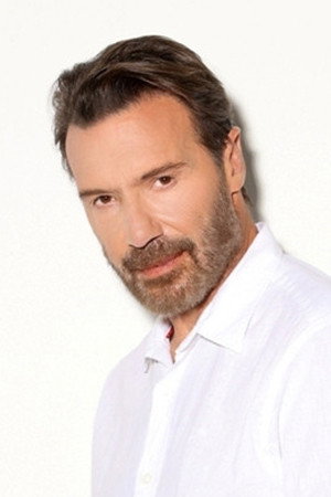 Στράτος Τζώρτζογλου profil kép
