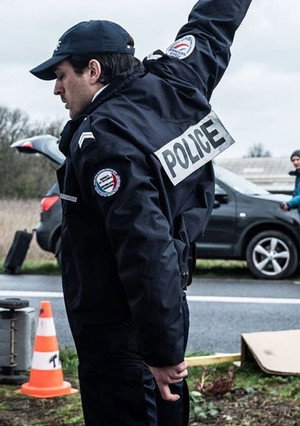 L'Effondrement poszter