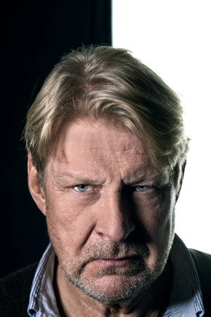 Rolf Lassgård profil kép