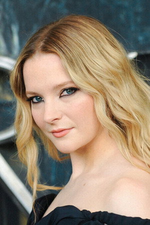 Morfydd Clark profil kép