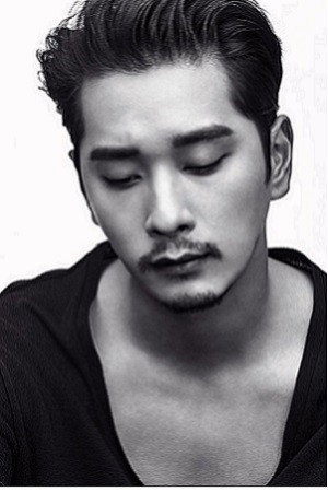 황찬성 profil kép