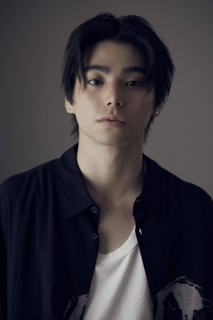 村上虹郎 profil kép