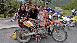 Charley Boorman: Sydney to Tokyo By Any Means 1. évad Ep.5 5. epizód