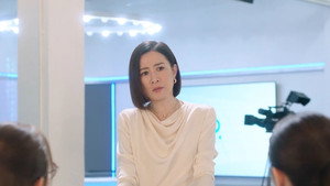 新聞女王 2. évad Ep.10 10. epizód