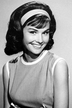 Lori Saunders profil kép