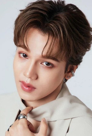 ณัฐนนท์ ทองแสง profil kép