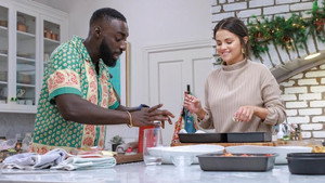 Selena + Chef: Home for the Holidays 1. évad Ep.4 4. epizód