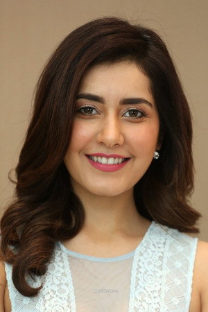 Raashii Khanna profil kép