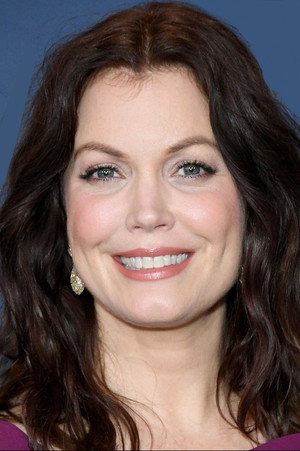 Bellamy Young profil kép