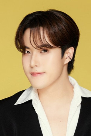 อรัญญ์ อัศวสืบสกุล profil kép