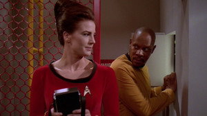 Star Trek: Deep Space Nine 5. évad Ep.6 Klingonok, kémek és más szörnyűségek