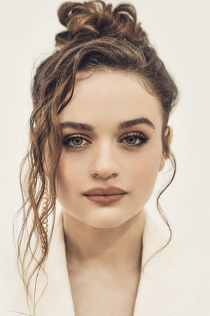 Joey King profil kép