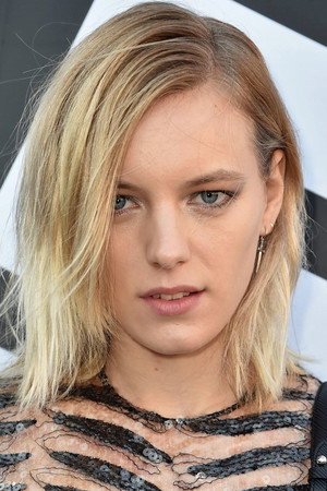 Erika Linder profil kép