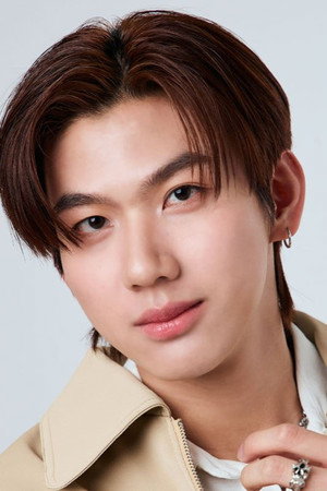 พนัชษ์กรณ์ ฤกษ์ศิริอารี profil kép