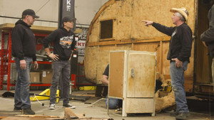 Street Outlaws: Farmtruck and Azn 1. évad Ep.1 1. epizód