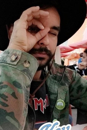 Derrick Acosta profil kép