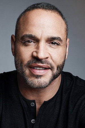 Daniel Sunjata profil kép