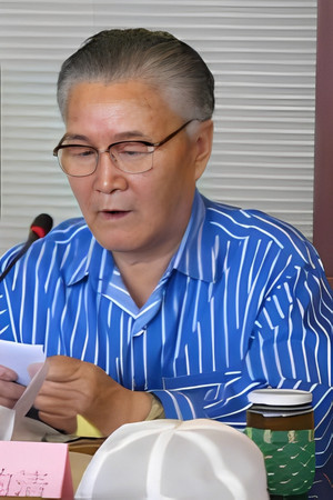 曹云青
