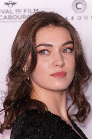 Anamaria Vartolomei profil kép