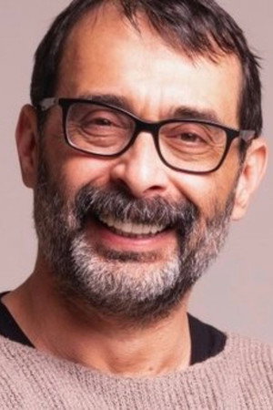 Arif Pişkin profil kép