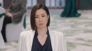 新聞女王 2. évad Ep.17 17. epizód