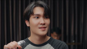 ขอฟังอีกครั้งเพลงรักของเธอ kép