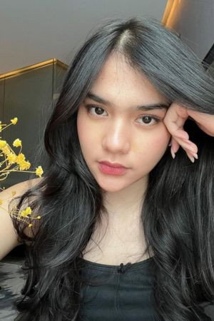 Davina Karamoy profil kép