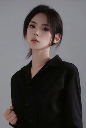 李芷彤