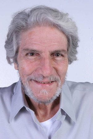 Cláudio Cavalcanti profil kép