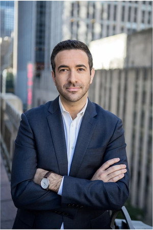 Ari Melber profil kép