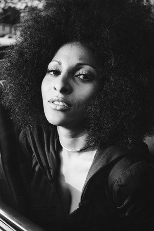 Pam Grier profil kép