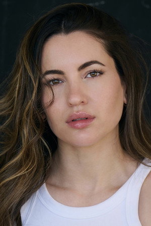Ivana Baquero profil kép