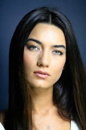 Hande Subaşı profil kép