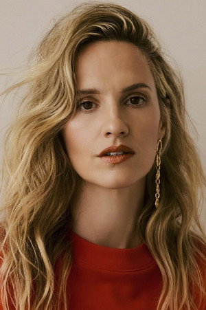 Ruth Bradley profil kép