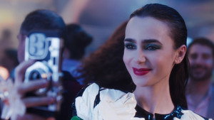 Emily Párizsban kép