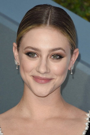 Lili Reinhart profil kép