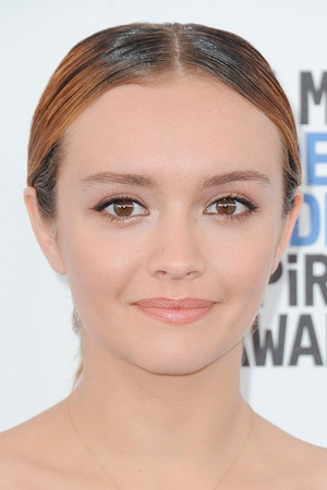 Olivia Cooke profil kép