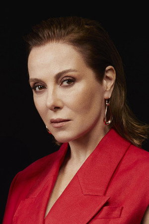 Zuhal Olcay profil kép