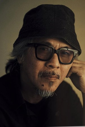 Lav Diaz profil kép
