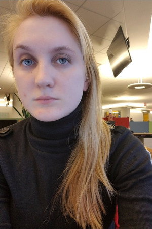 Julia Lepetit profil kép