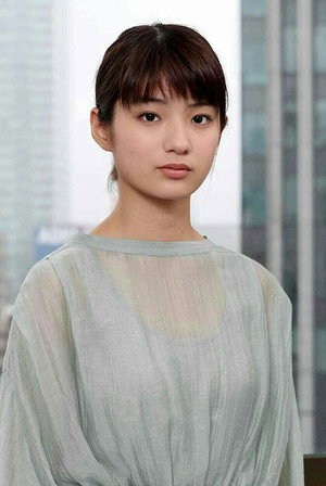 蒔田彩珠 profil kép