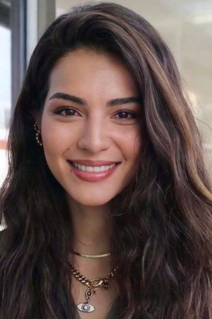 Melisa Aslı Pamuk profil kép