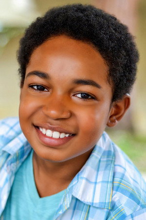 Issac Ryan Brown profil kép