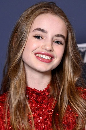 Nell Fisher profil kép
