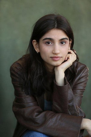 Mia Tharia profil kép