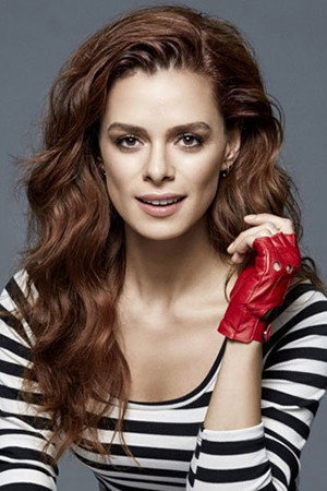 Özge Özpirinçci profil kép