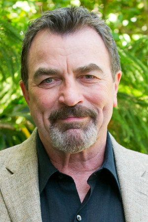 Tom Selleck profil kép