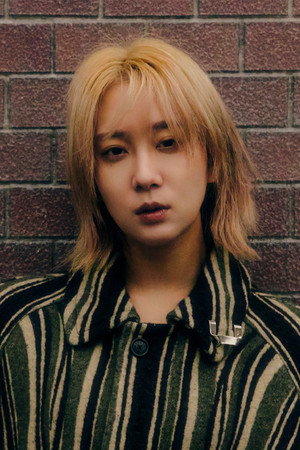 伊澤彩織 profil kép
